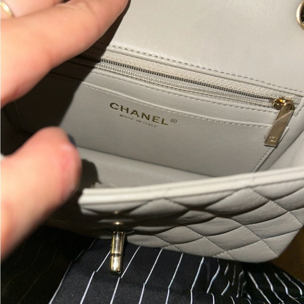 Chanel mini classic flap. Worn once. - Picture 7 of 8